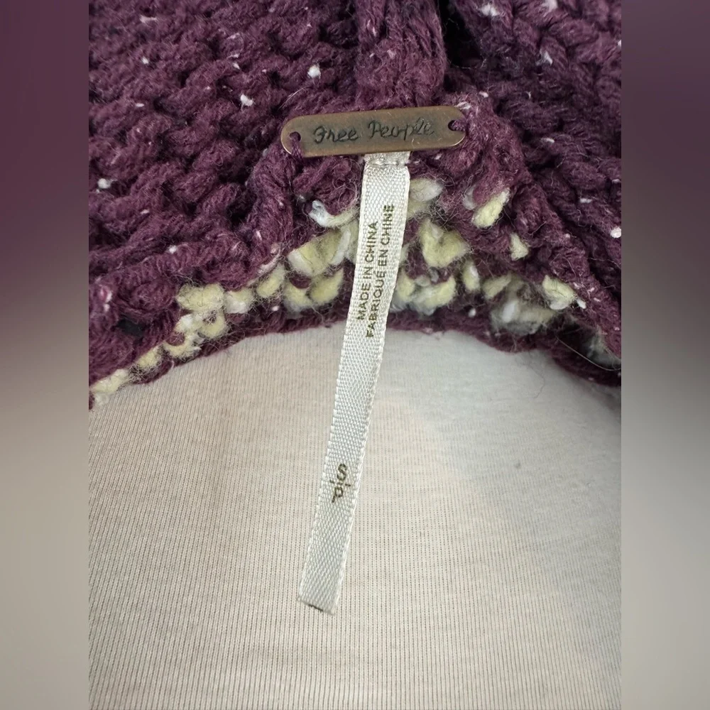 Free People fair Isle Aztec grey and purple sweater - Picture 9 of 10